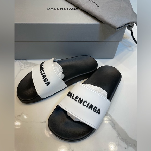 BALENCIAGA Women's Birublo Bicolor Logo Pool Slide Sandals 5 B/35 EU - Picture 5 of 14